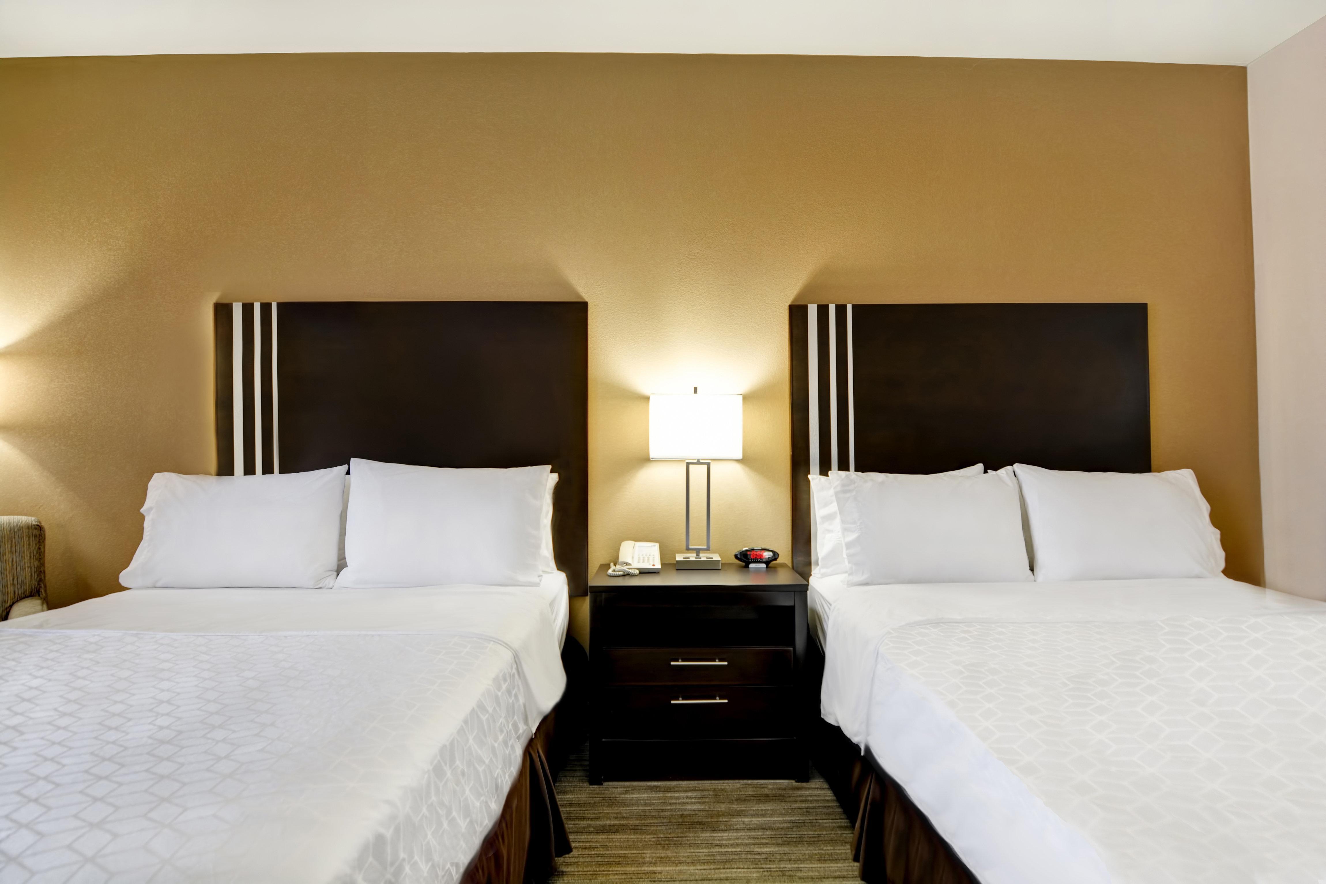 Holiday Inn Express Hotel & Suites Milwaukee-New Berlin By Ihg Luaran gambar