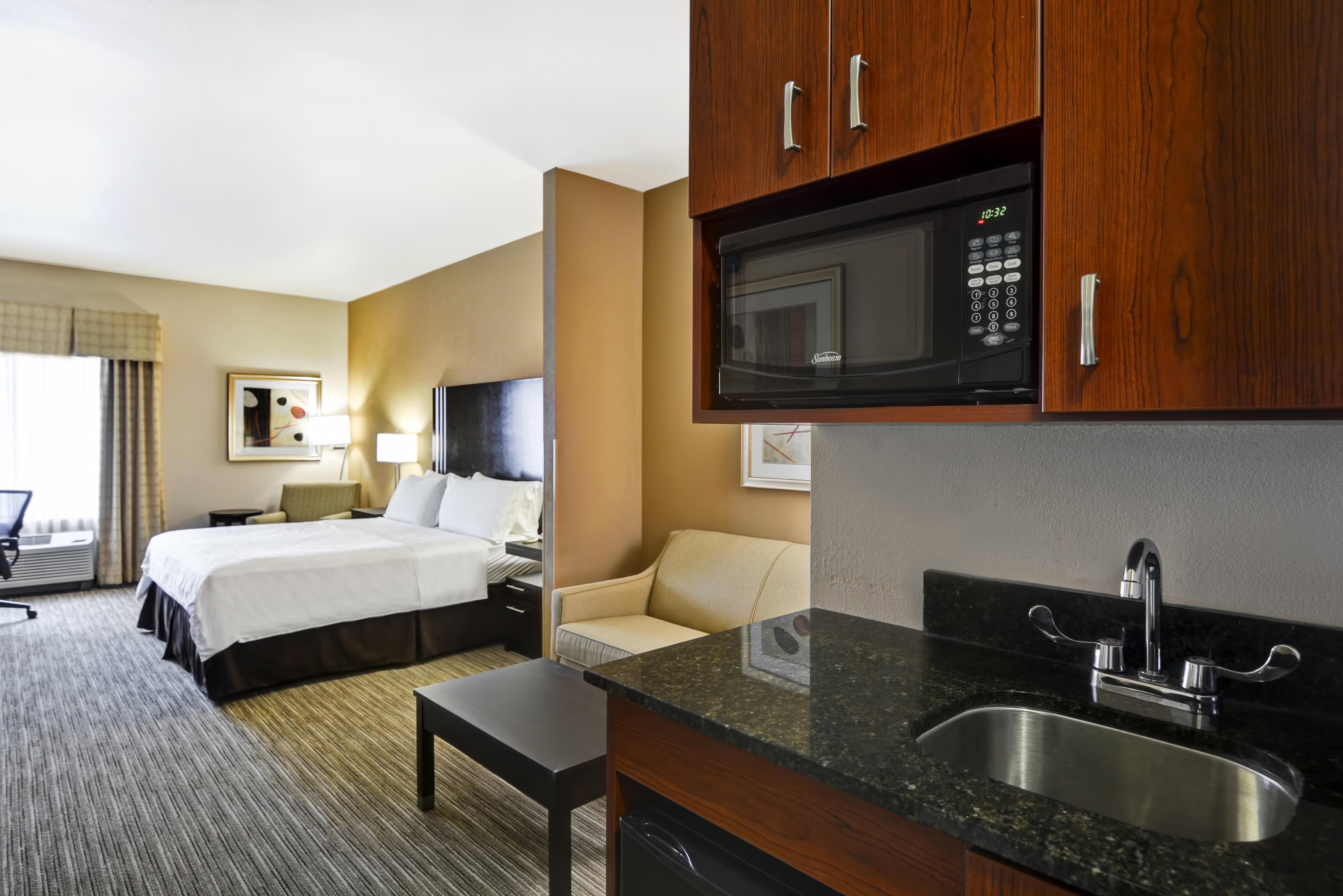 Holiday Inn Express Hotel & Suites Milwaukee-New Berlin By Ihg Luaran gambar