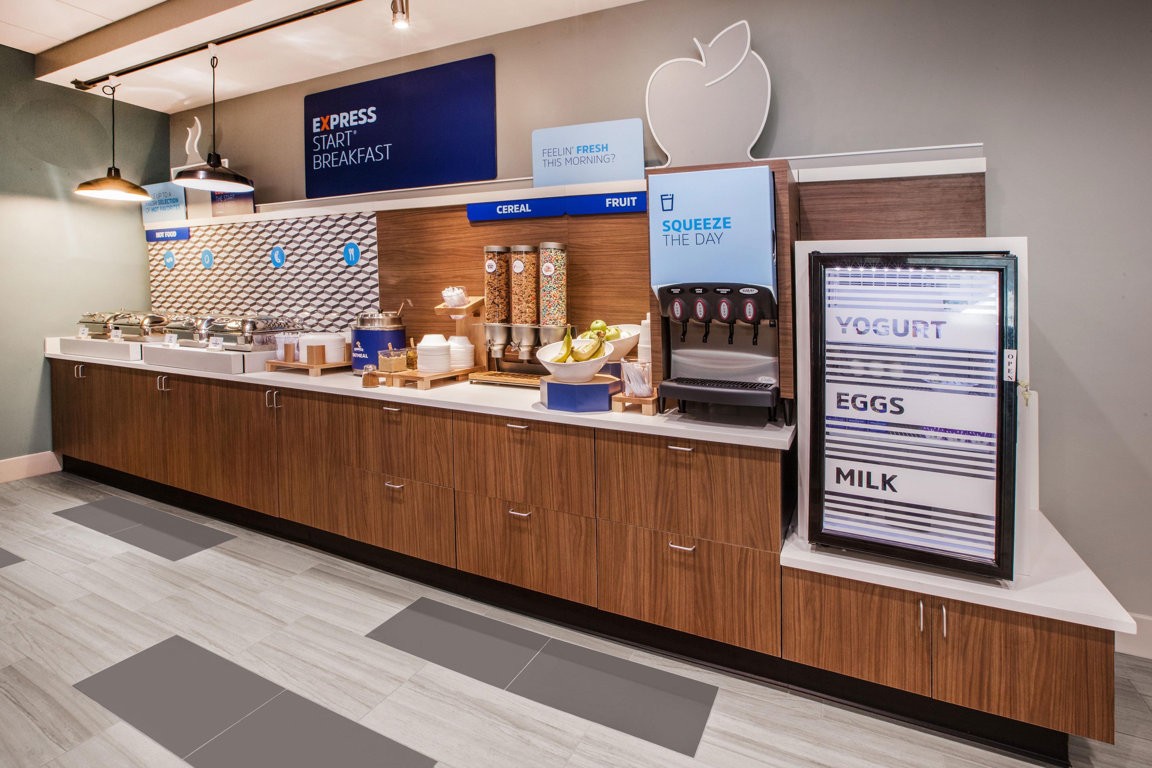 Holiday Inn Express Hotel & Suites Milwaukee-New Berlin By Ihg Luaran gambar