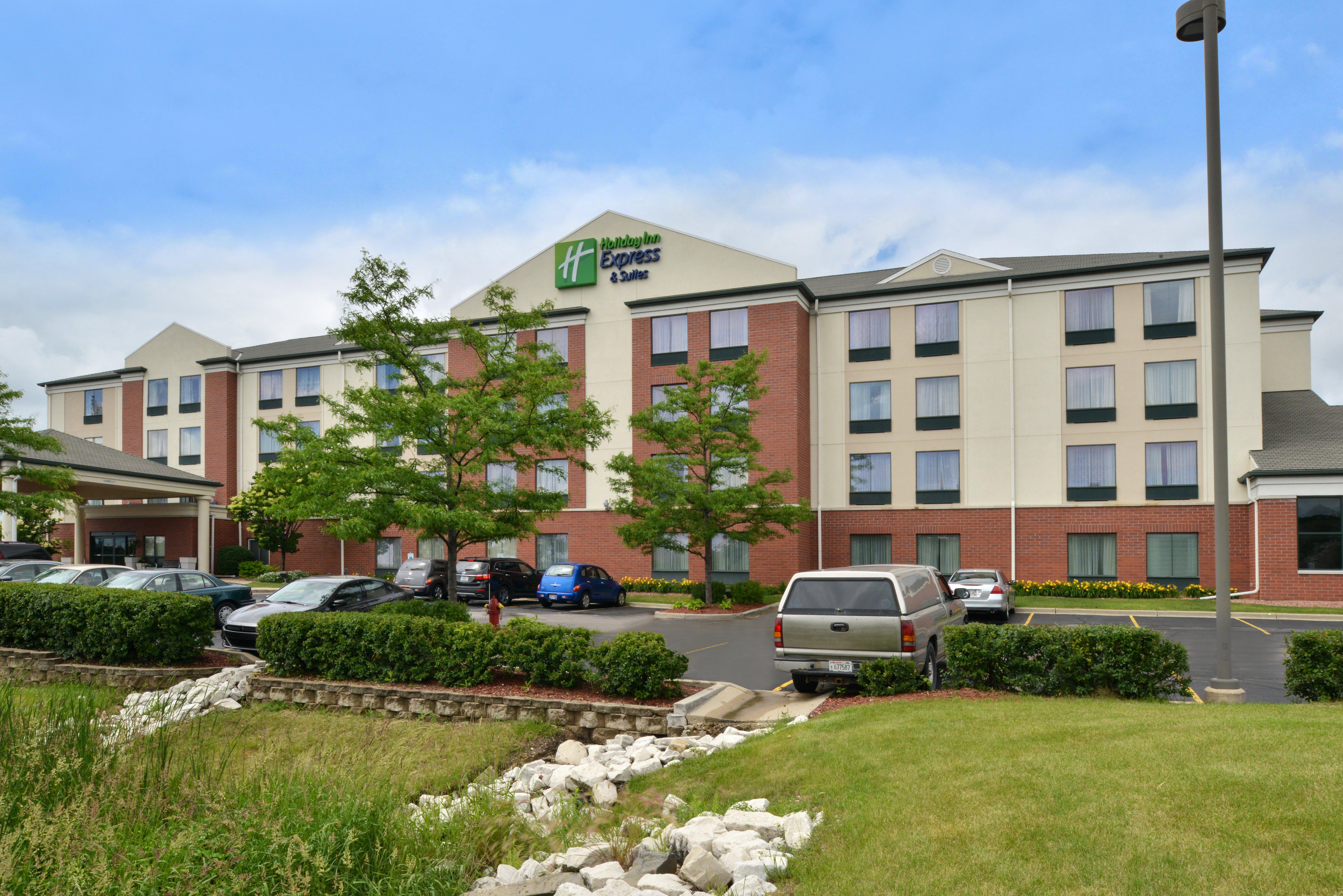 Holiday Inn Express Hotel & Suites Milwaukee-New Berlin By Ihg Luaran gambar